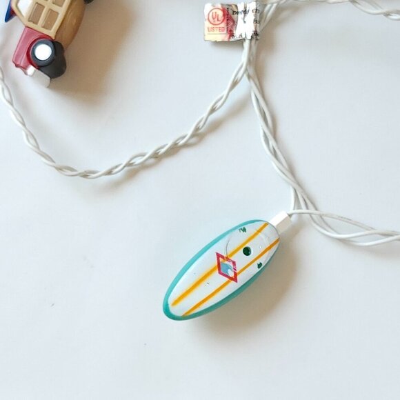 FUN TRAVEL STRING LIGHTS SHARKS SURF BOARDS STATION WAGON BEACH SAND AND SURF - Picture 2 of 12